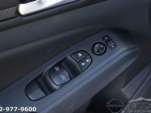 New 2025 Nissan Altima 2.5 SV w/ SV Premium Package image 9