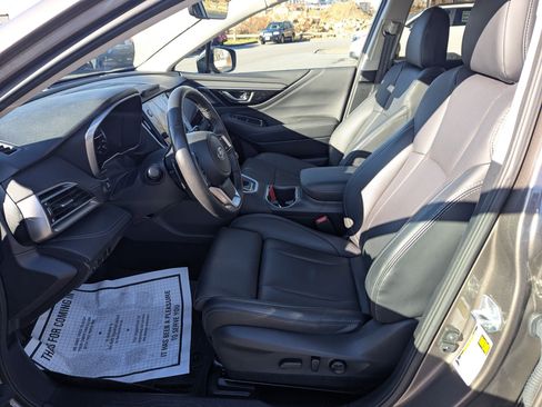 Used 2024 Subaru Outback Limited image 8