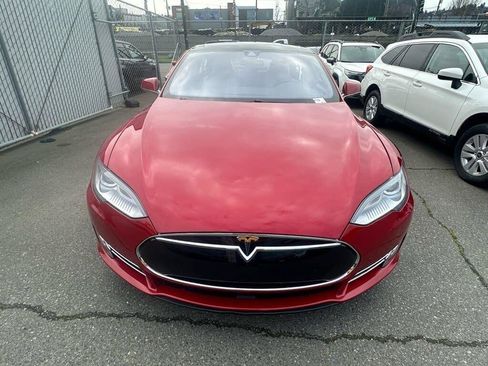Used 2015 Tesla Model S P85D image 3