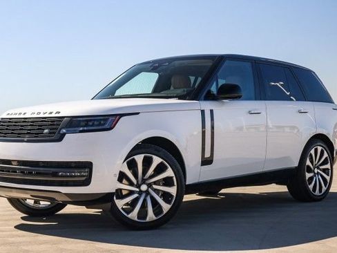 New 2025 Land Rover Range Rover SE image 1