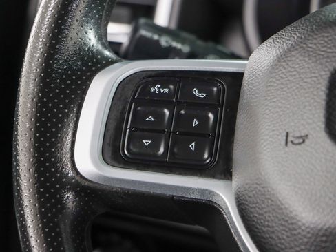 Used 2022 RAM 2500 Big Horn w/ Cold Weather Group image 13