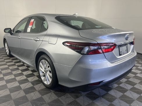 Used 2023 Toyota Camry LE FWD image 6