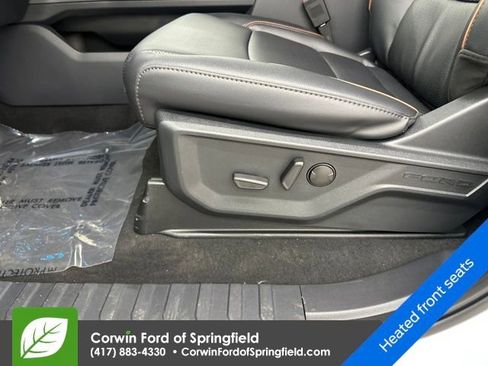 New 2026 Ford F350 Lariat w/ Black Appearance Package image 43