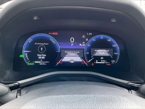 Used 2026 Toyota Camry XLE FWD image 25