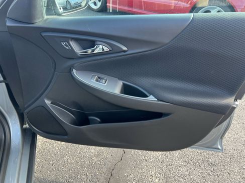 Used 2024 Chevrolet Malibu LT image 19