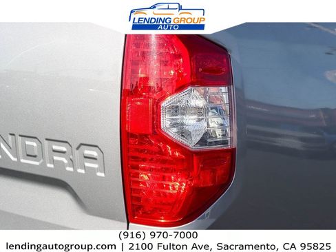 Used 2017 Toyota Tundra SR5 image 8