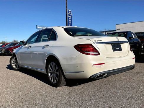 Used 2018 Mercedes-Benz E 300 image 3