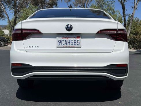 Used 2022 Volkswagen Jetta S FWD image 44