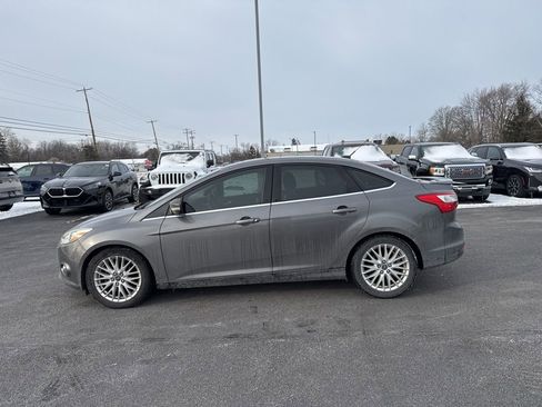 Used 2012 Ford Focus SEL image 4