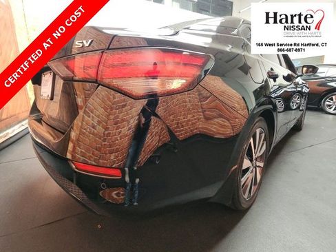 Used 2021 Nissan Sentra SV w/ SV Premium Package image 4