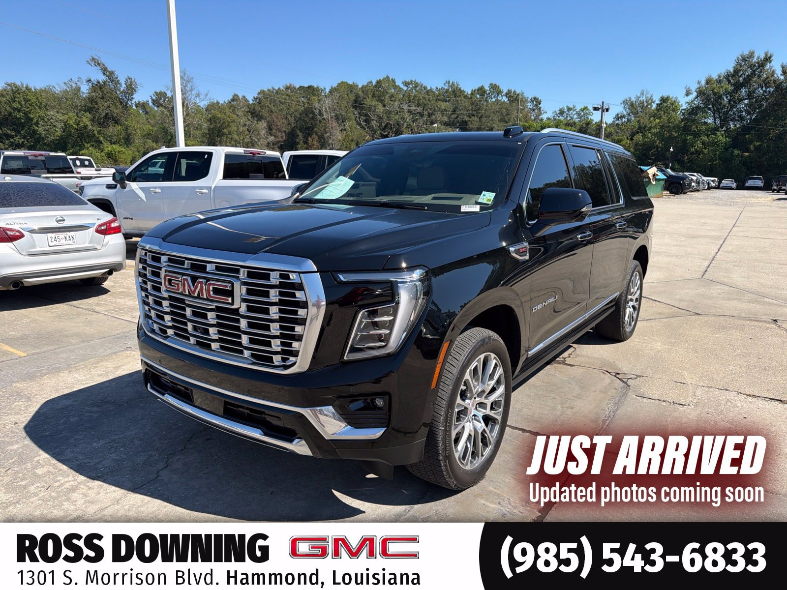 Used 2025 GMC Yukon XL Denali w/ Denali Reserve Package RWD image 1
