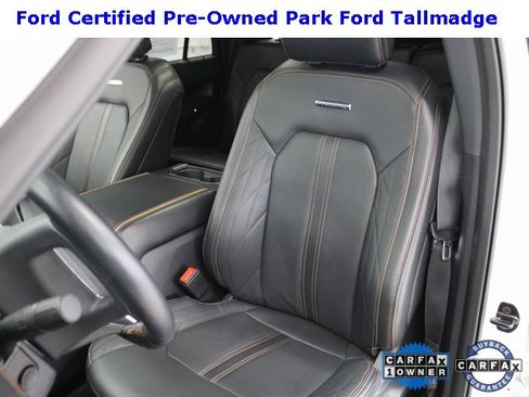 Certified 2024 Ford Expedition Platinum image 12