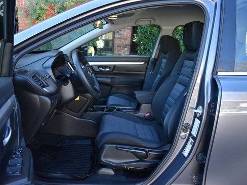 Used 2021 Honda CR-V LX image 7