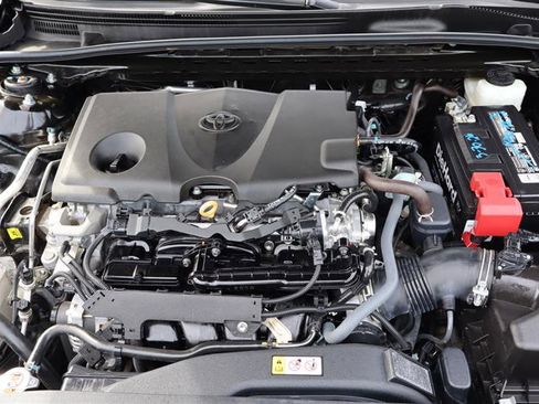 Used 2024 Toyota Camry SE image 35