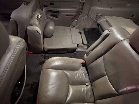 Used 2004 Chevrolet Tahoe Z71 w/ Z71 Preferred Equipment Group image 12