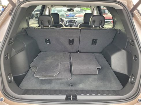 Used 2019 Chevrolet Equinox Premier image 14