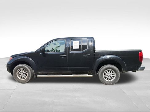 Used 2016 Nissan Frontier SV AWD/4WD image 6