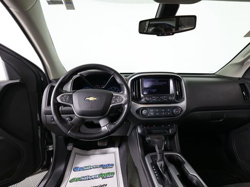 Used 2017 Chevrolet Colorado LT w/ LT Convenience Package image 24