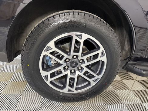 Used 2025 Ford Expedition Active AWD/4WD image 31