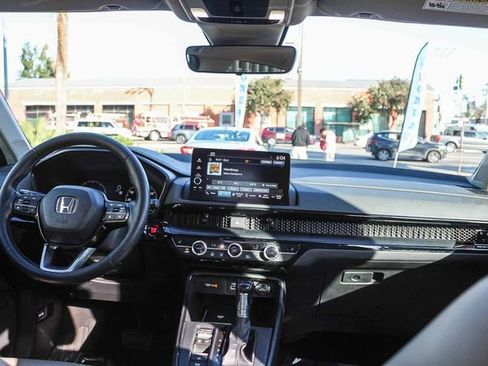 Used 2024 Honda CR-V EX-L image 17