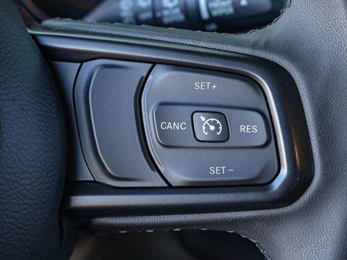 Used 2023 Jeep Wrangler Sport S image 23