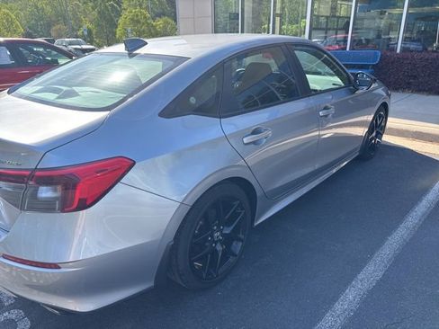 Used 2024 Honda Civic Sport image 11
