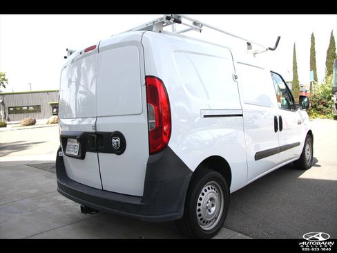 Used 2021 RAM ProMaster City Tradesman w/ Mopar Trailer Tow Group FWD image 9