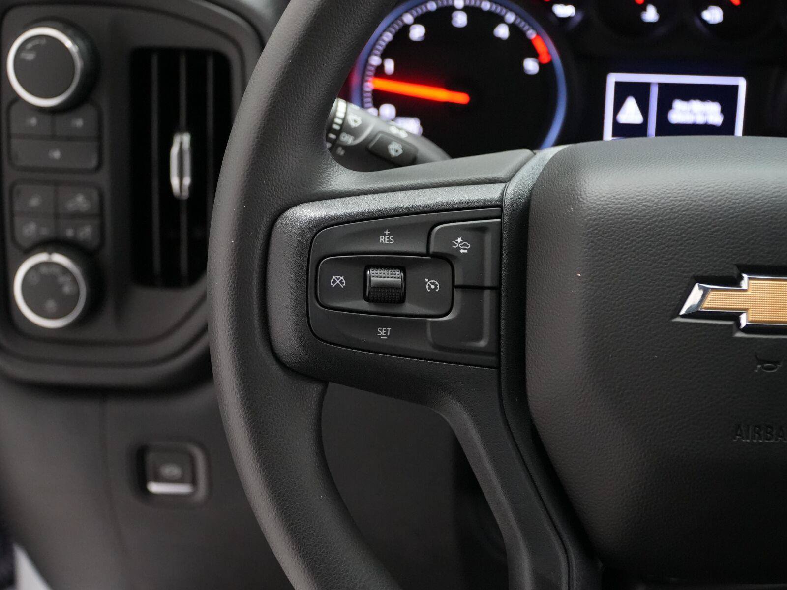 New 2026 Chevrolet Silverado 2500 Custom w/ Custom Value Package AWD/4WD image 6