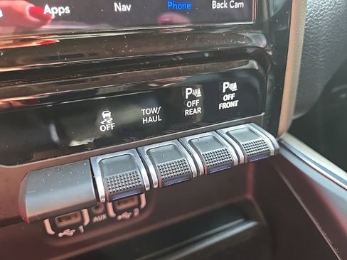 Used 2020 RAM 1500 Laramie image 68