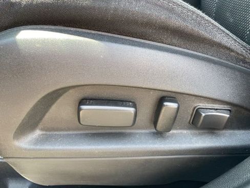 Used 2017 Chevrolet Equinox LT w/ Convenience Package AWD/4WD image 15