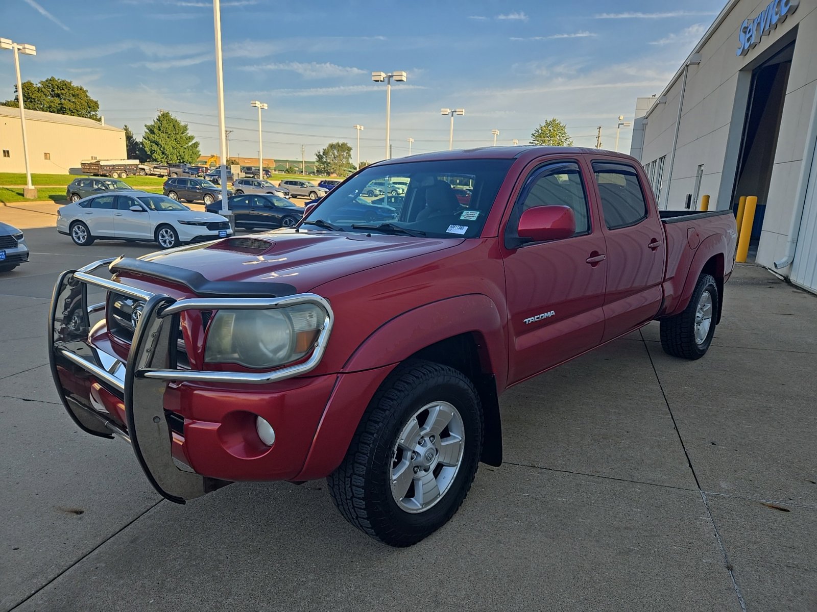 Used 2010 Toyota Tacoma 4x4 Double Cab V6 image 4