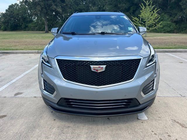 Certified 2024 Cadillac XT5 Sportv w/ Technology Package AWD/4WD image 12