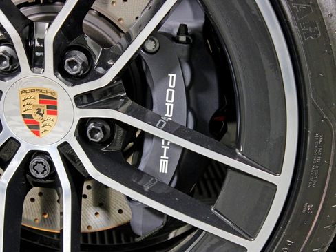 New 2026 Porsche 911 Carrera image 43