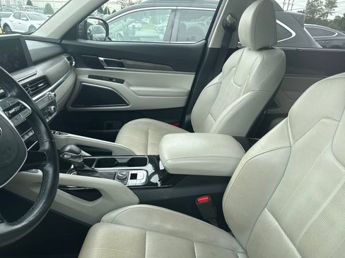 Used 2021 Kia Telluride SX w/ Nightfall Edition Package AWD/4WD image 17