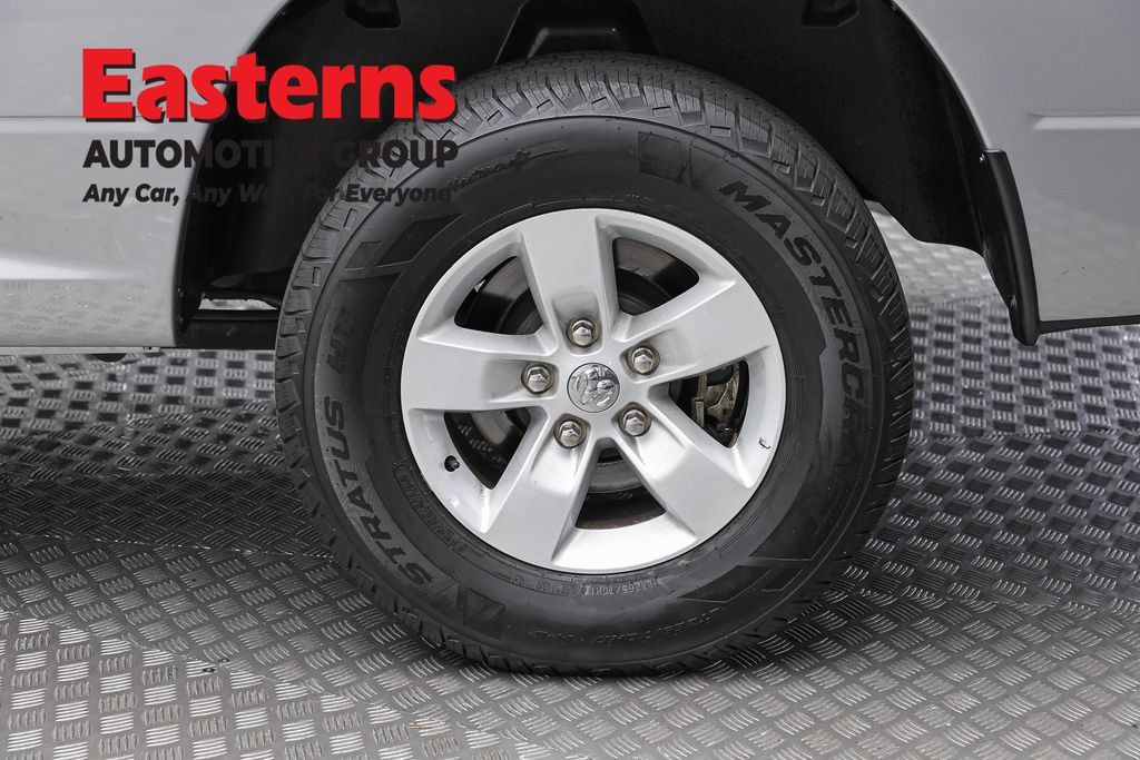 Used 2024 RAM 1500 Classic SLT RWD image 8