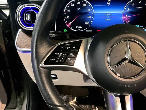 Used 2022 Mercedes-Benz C 300 Sedan image 21