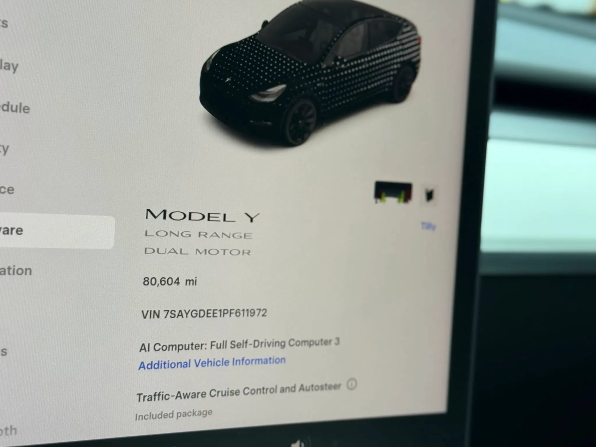 Used 2023 Tesla Model Y AWD image 13