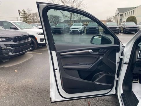 Used 2023 Audi SQ5 Prestige image 24