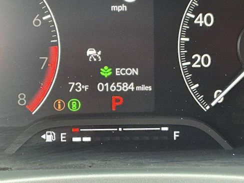 Used 2025 Honda Civic Sport image 31