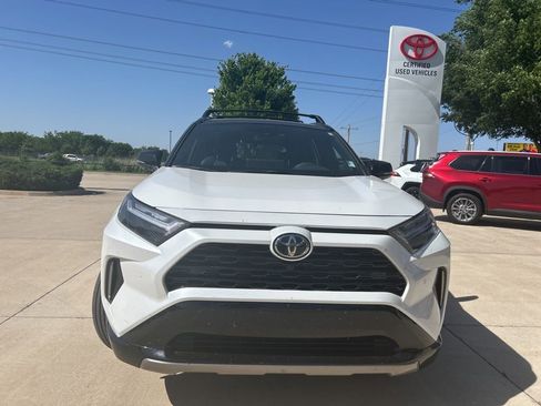 Used 2025 Toyota RAV4 XSE w/ Advanced Technology Package AWD/4WD image 2