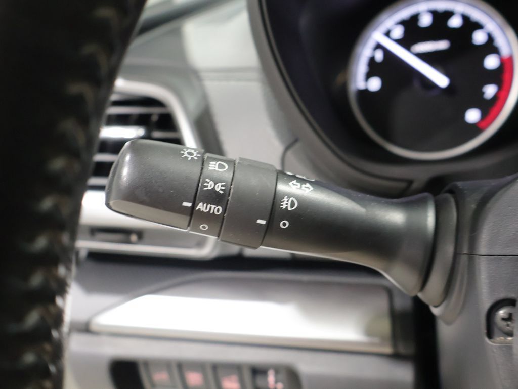 Used 2024 Subaru Forester Premium AWD/4WD image 33