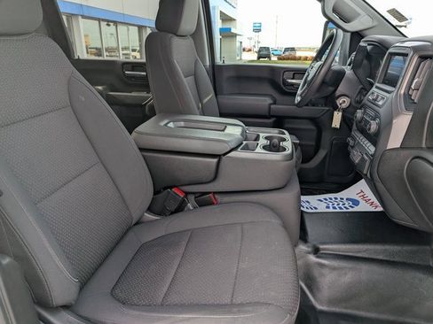 Used 2022 Chevrolet Silverado 2500 W/T image 4