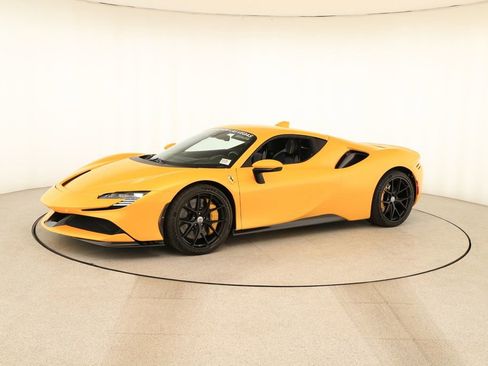 Used 2021 Ferrari SF90 Stradale image 11