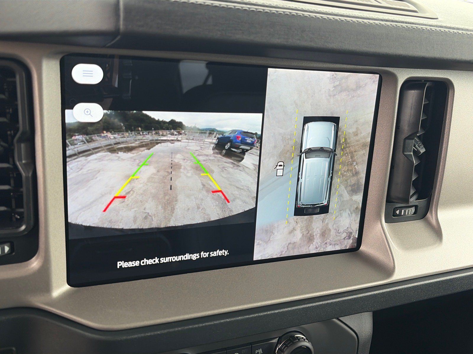 New 2026 Ford Bronco Outer Banks w/ Sasquatch Package AWD/4WD image 9