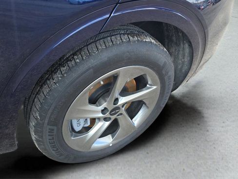 New 2026 Genesis GV70 2.5T Select image 25