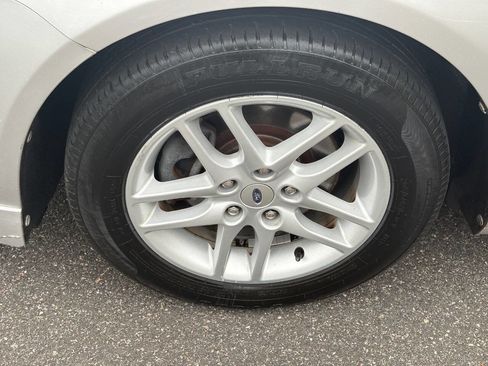 Used 2012 Ford Fusion S image 11