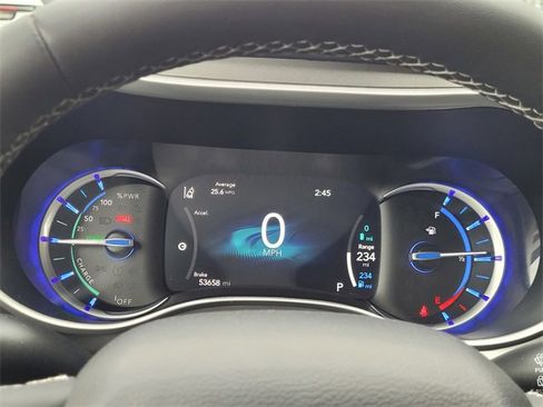 Certified 2024 Chrysler Pacifica Select image 8