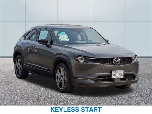 Used 2023 MAZDA MX-30 Electric w/ Premium Plus Pkg image 4