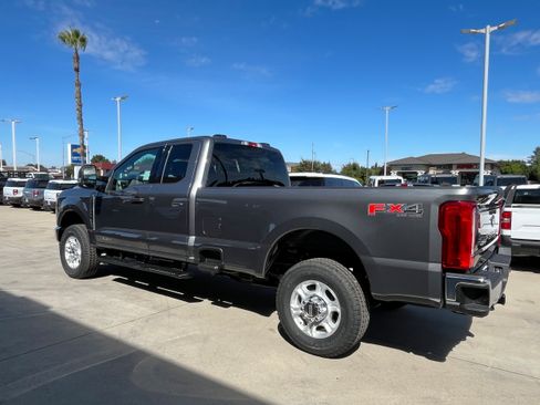 New 2026 Ford F350 XLT w/ FX4 Off-Road Package AWD/4WD image 3