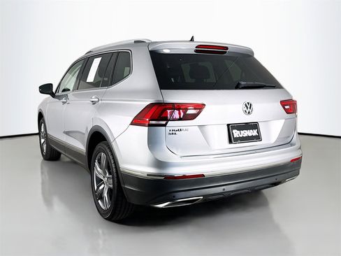 Used 2020 Volkswagen Tiguan SEL image 5